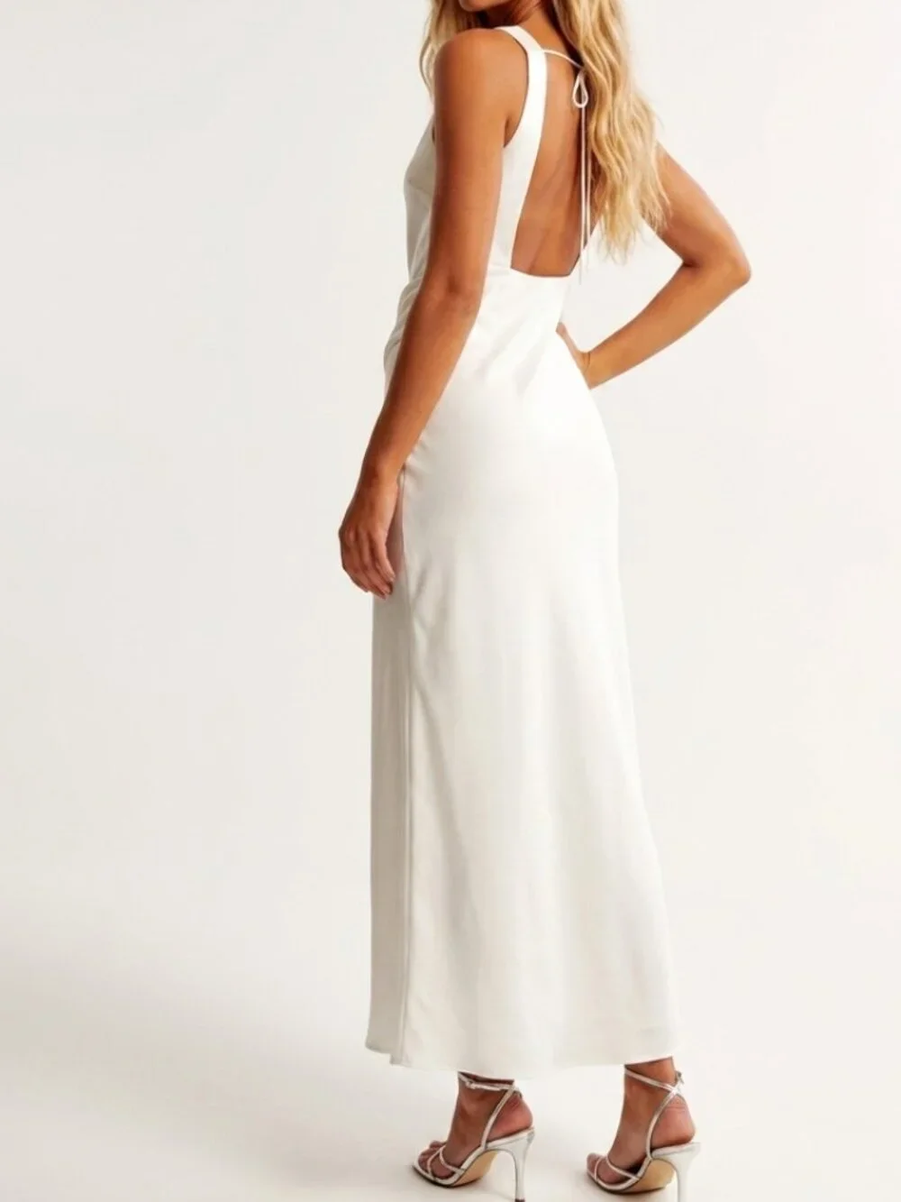 Abercrombie & Fitch elegant effortlessly